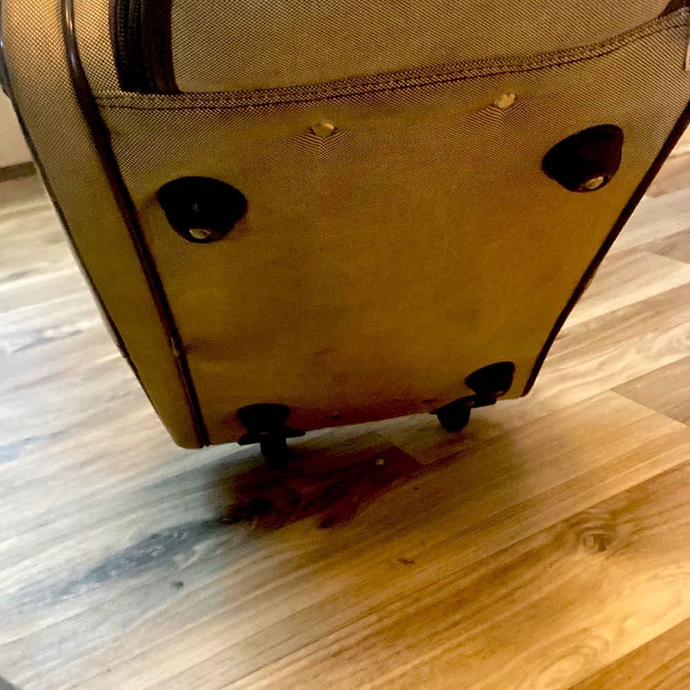 Prada 2 wheel travel Duffle luggage bag - Picture 5 of 6
